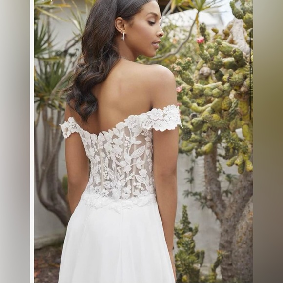 Wedding Dress Casablanca 4 - Picture 6 of 9